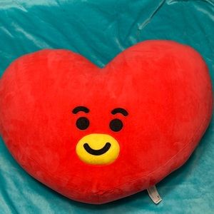BT21 Tata Pillow